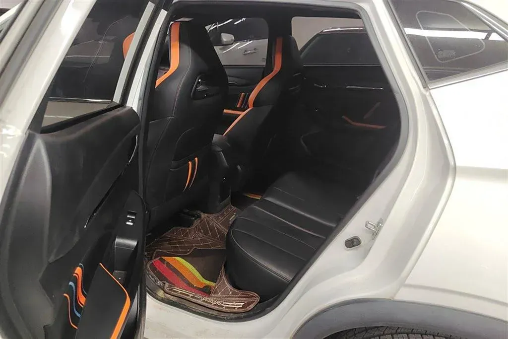 2022 ChangAn Oshan X5 1.5T 180HP L4 7DCT,autocango,china used car exporter,china ev exporter,chinese used car exporter,chinese used ev exporter