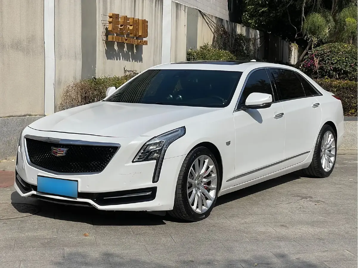 2016 Cadillac CT6 2.0T 276HP L4 8AT