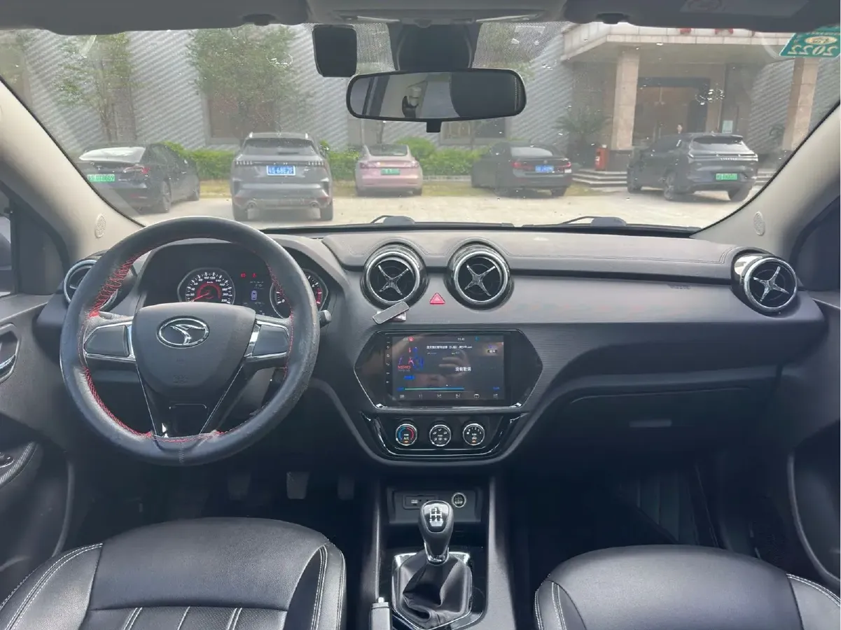 2019 Soueast DX3 1.5L 120HP L4 5MT,autocango,china used car exporter,china ev exporter,chinese used car exporter,chinese used ev exporter