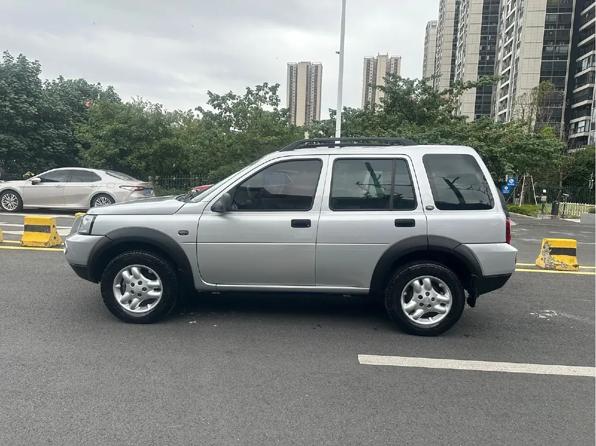 2004 Land Rover Freelander 2.5L 177HP V6 5AT,autocango,china used car exporter,china ev exporter,chinese used car exporter,chinese used ev exporter