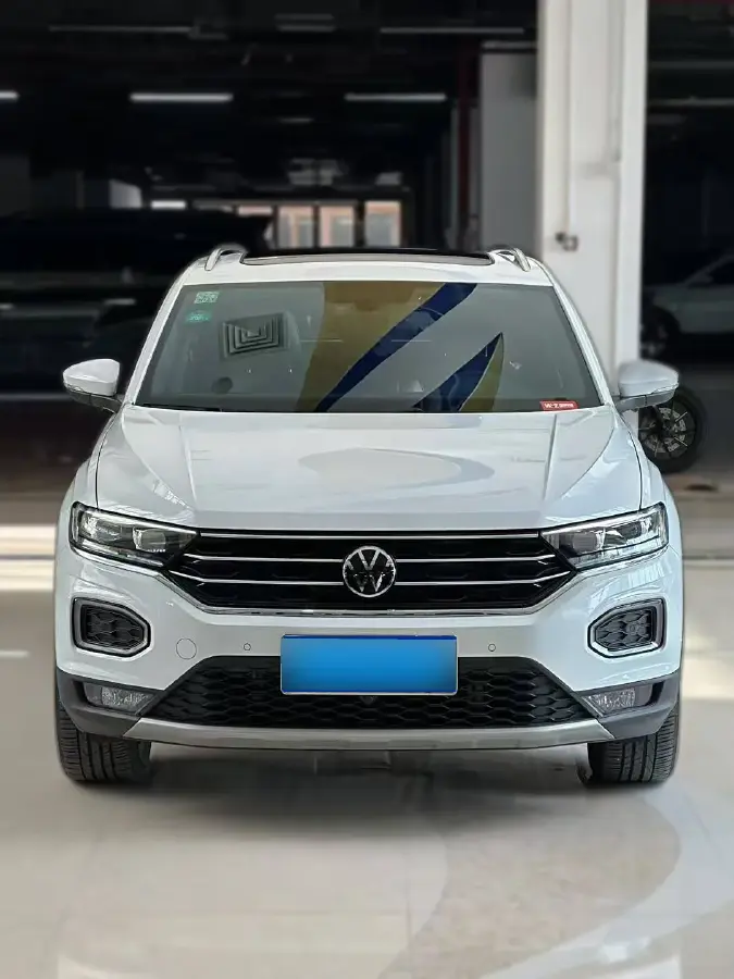 2021 Volkswagen T-Roc 1.4T 150HP L4 7DCT