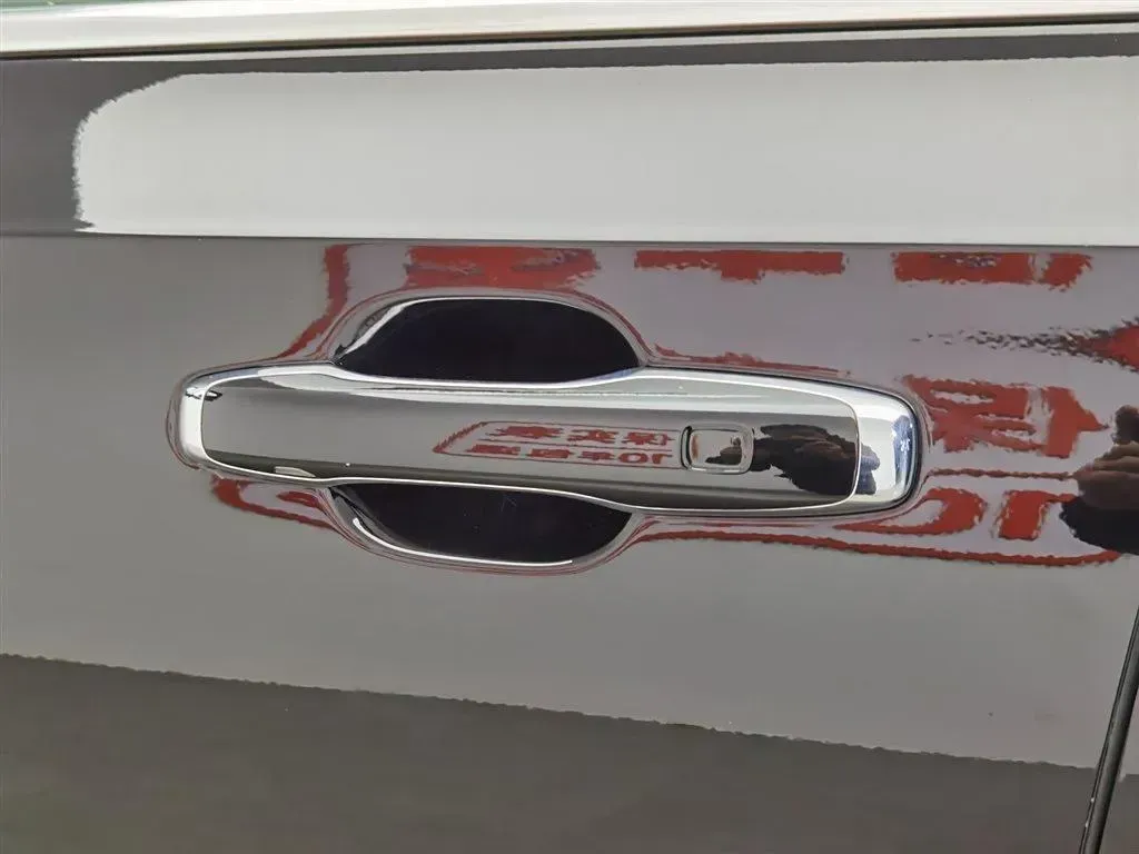 2022 Volvo S90 2.0T 250HP L4 8AT,autocango,china used car exporter,china ev exporter,chinese used car exporter,chinese used ev exporter