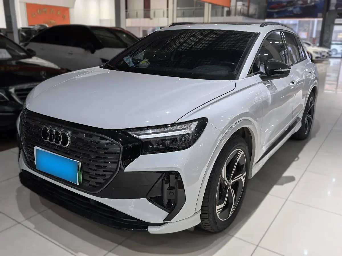 2023 Audi Q4 e-tron BEV 84.8KWH