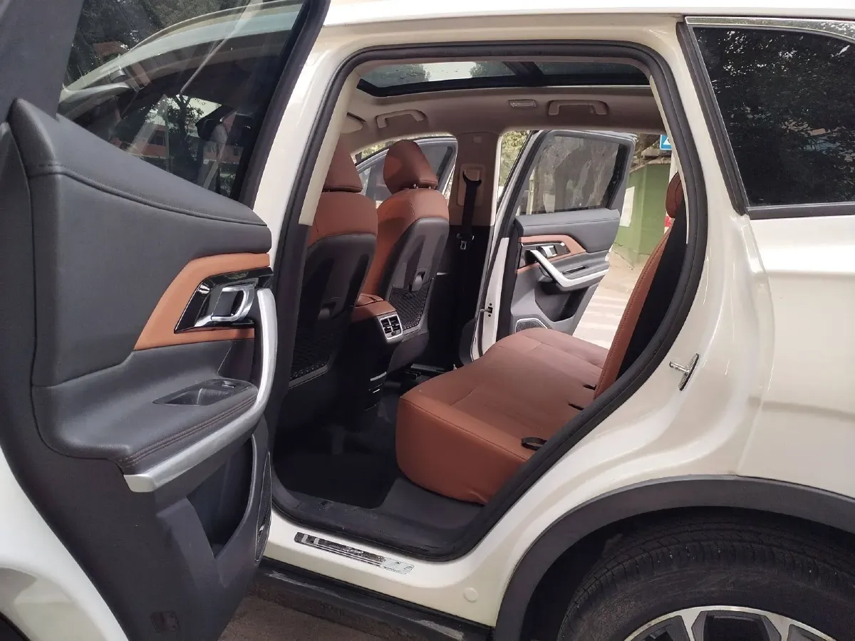 2018 Zotye T500 1.5T 156HP L4 6AT,autocango,china used car exporter,china ev exporter,chinese used car exporter,chinese used ev exporter