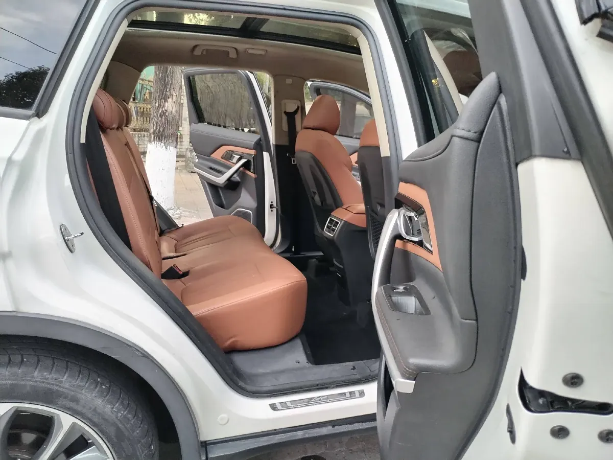 2018 Zotye T500 1.5T 156HP L4 6AT,autocango,china used car exporter,china ev exporter,chinese used car exporter,chinese used ev exporter