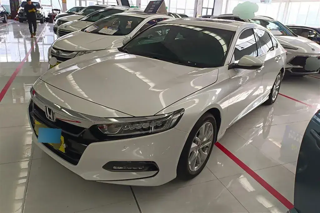 2018 Honda Accord 1.5T 194HP L4 CVT
