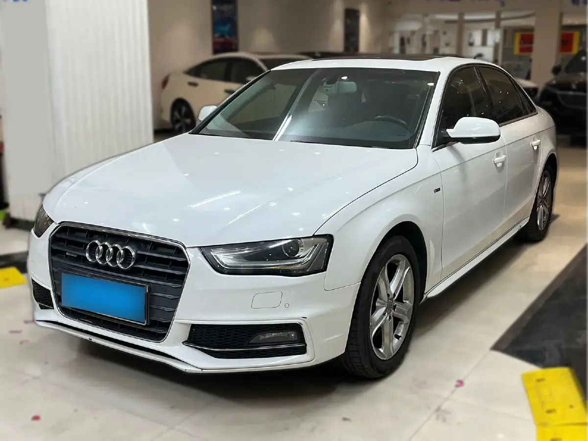 2015 Audi A4L 2.0T 224HP L4 7DCT