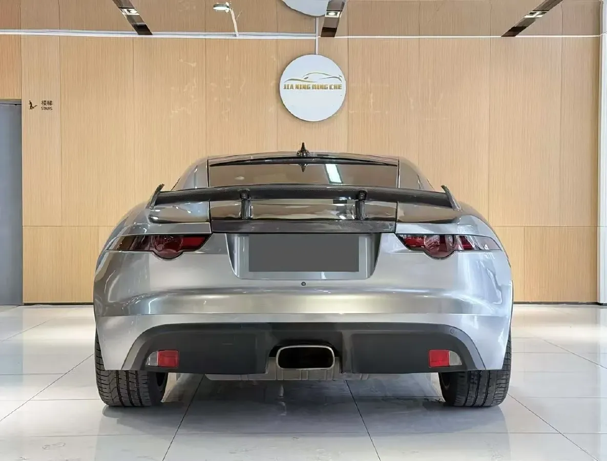 2019 Jaguar F-TYPE 2.0T 300HP L4 8AT,autocango,china used car exporter,china ev exporter,chinese used car exporter,chinese used ev exporter