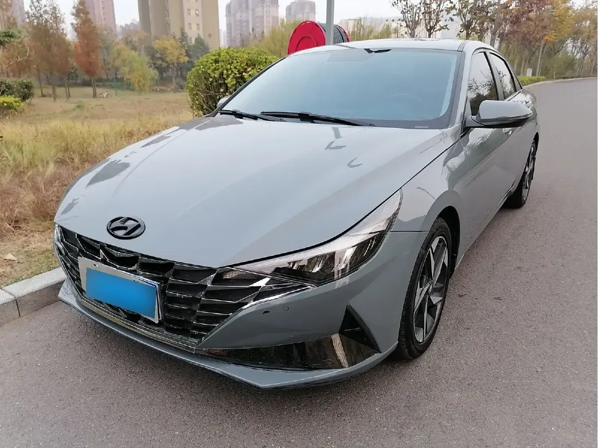 2021 Hyundai Elantra 1.5L 115HP L4 CVT