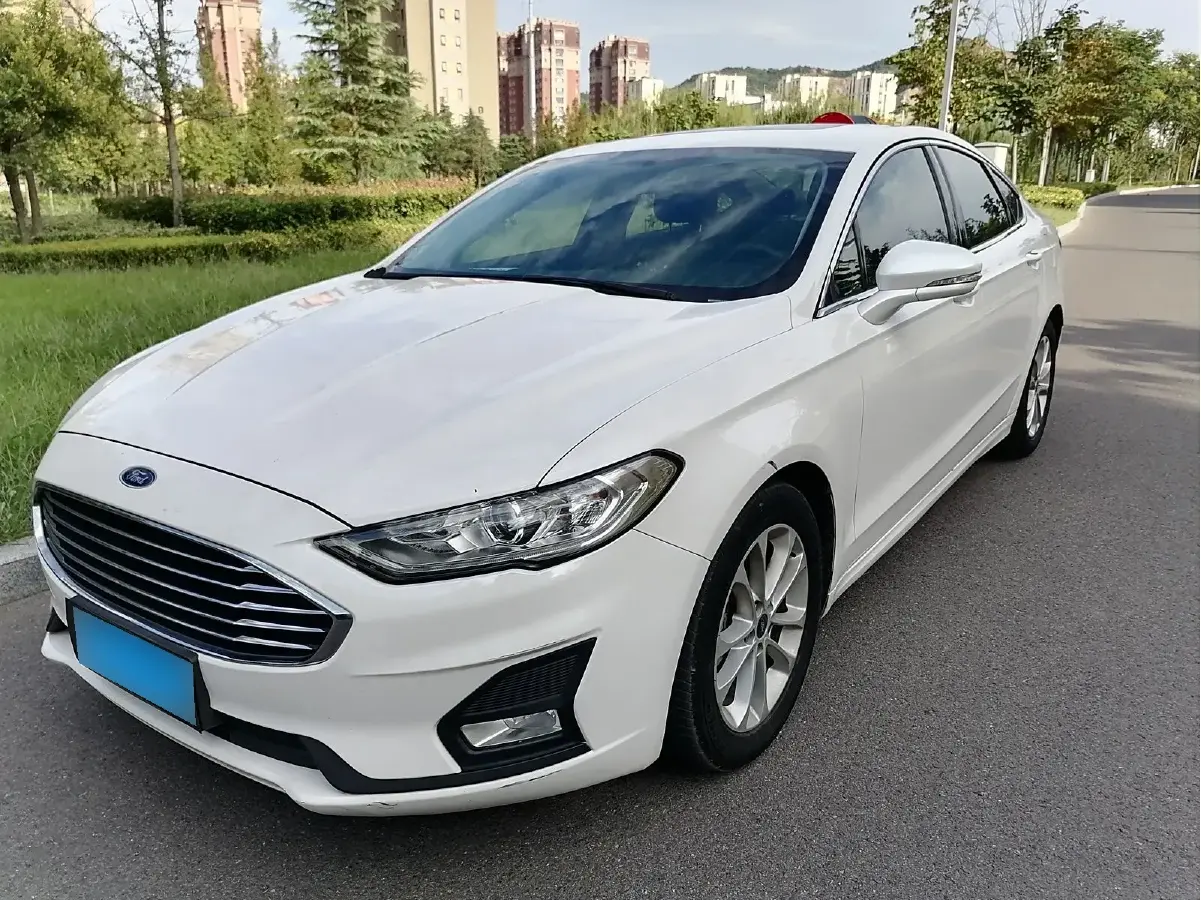 2018 Ford Mondeo 2.0T 204HP L4 6AT