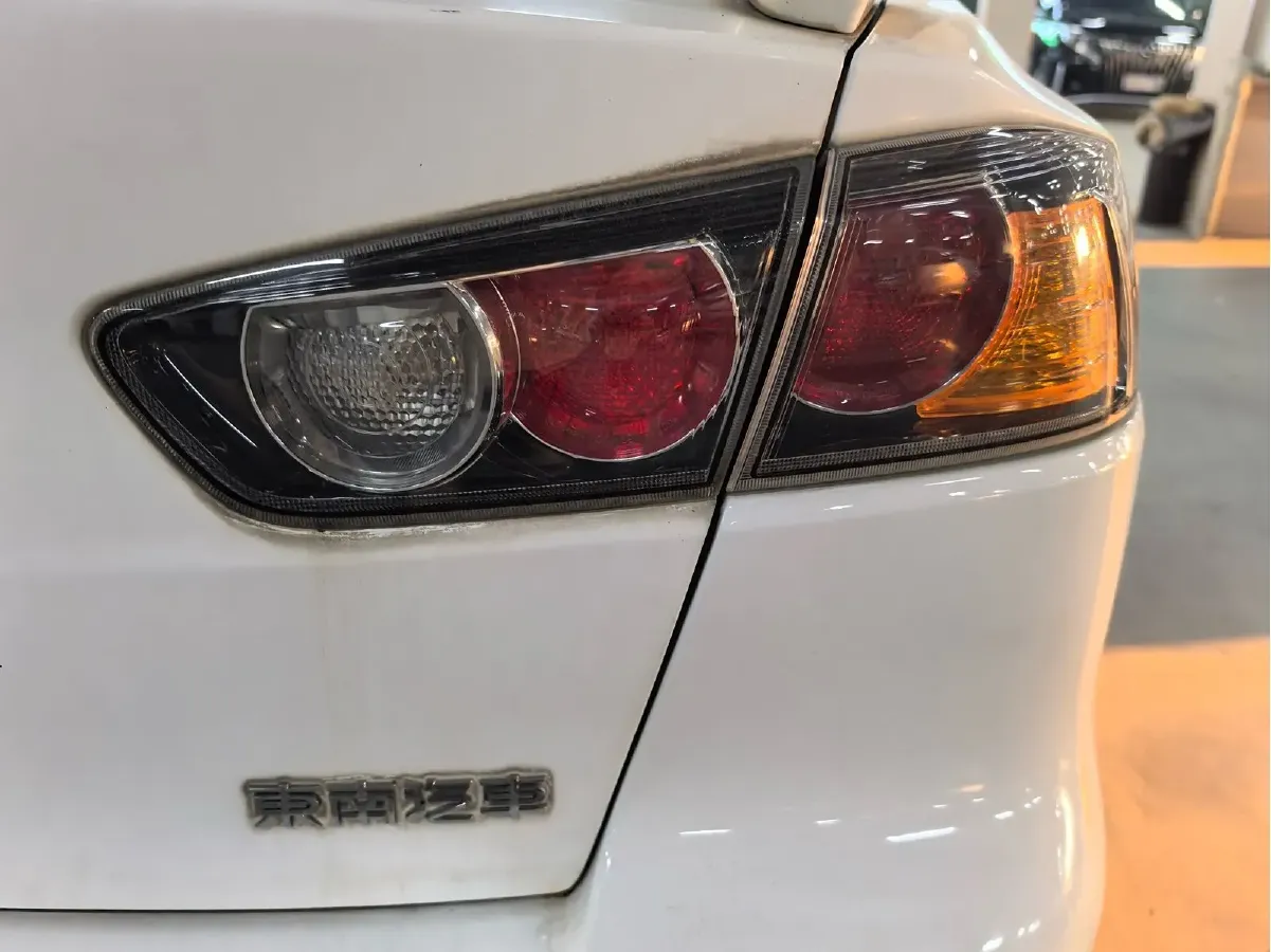 2015 Mitsubishi Lancer EX 1.8L 136HP L4 CVT,autocango,china used car exporter,china ev exporter,chinese used car exporter,chinese used ev exporter