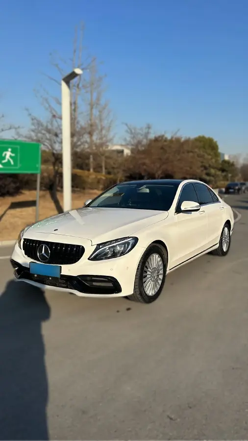 2015 Mercedes-Benz C Class 2.0T 184HP L4 7AT