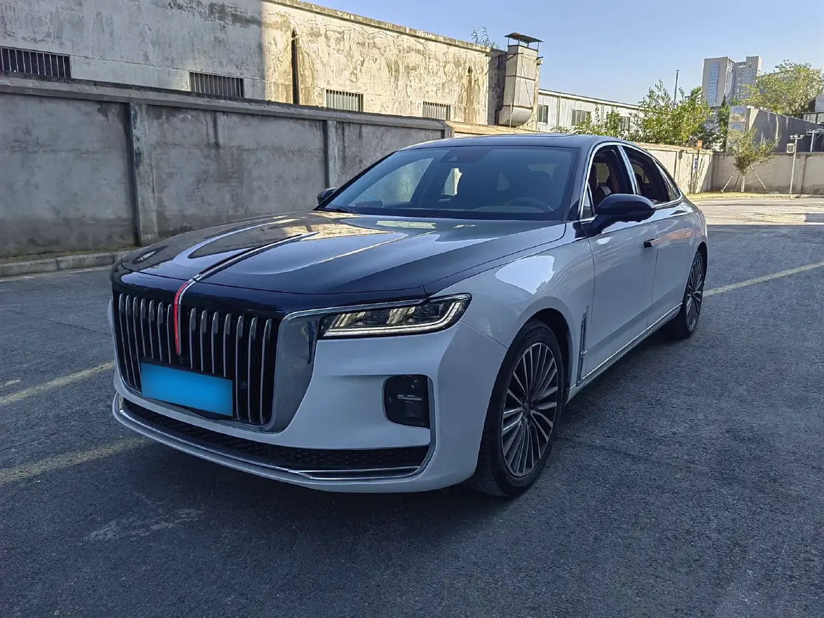 2022 HongQi H9 2.0T 252HP L4 7DCT