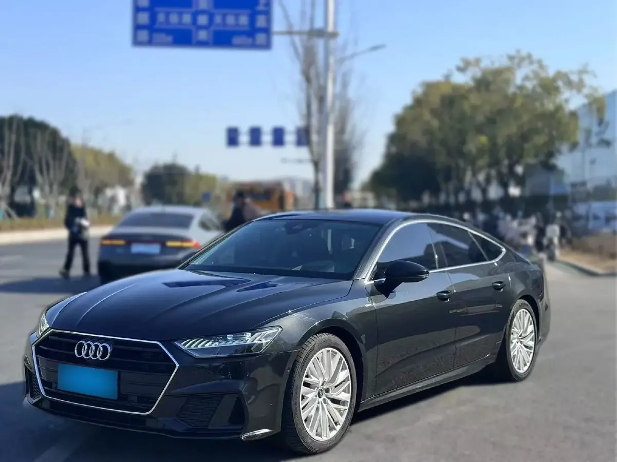 2021 Audi A7 2.0T 245HP L4 7DCT