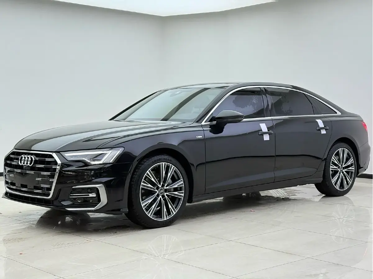 2024 Audi A6L 2.0T 245HP L4 7DCT
