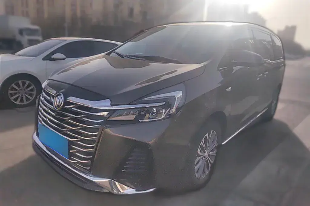 2023 Buick GL8 2.0T 237HP L4 9AT