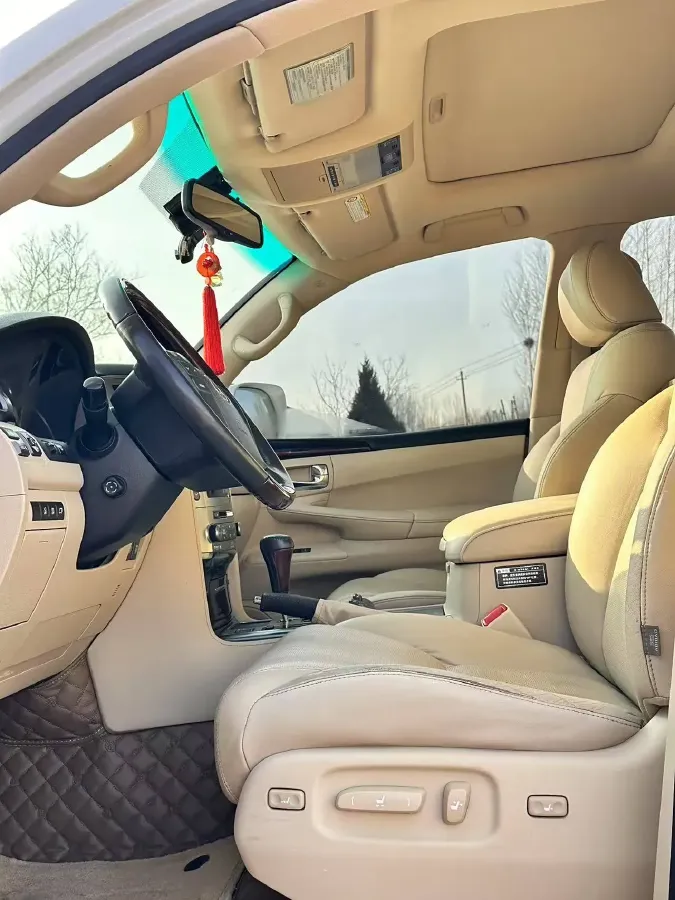 2009 Lexus LX 5.7L 367HP V8 6AT,autocango,china used car exporter,china ev exporter,chinese used car exporter,chinese used ev exporter