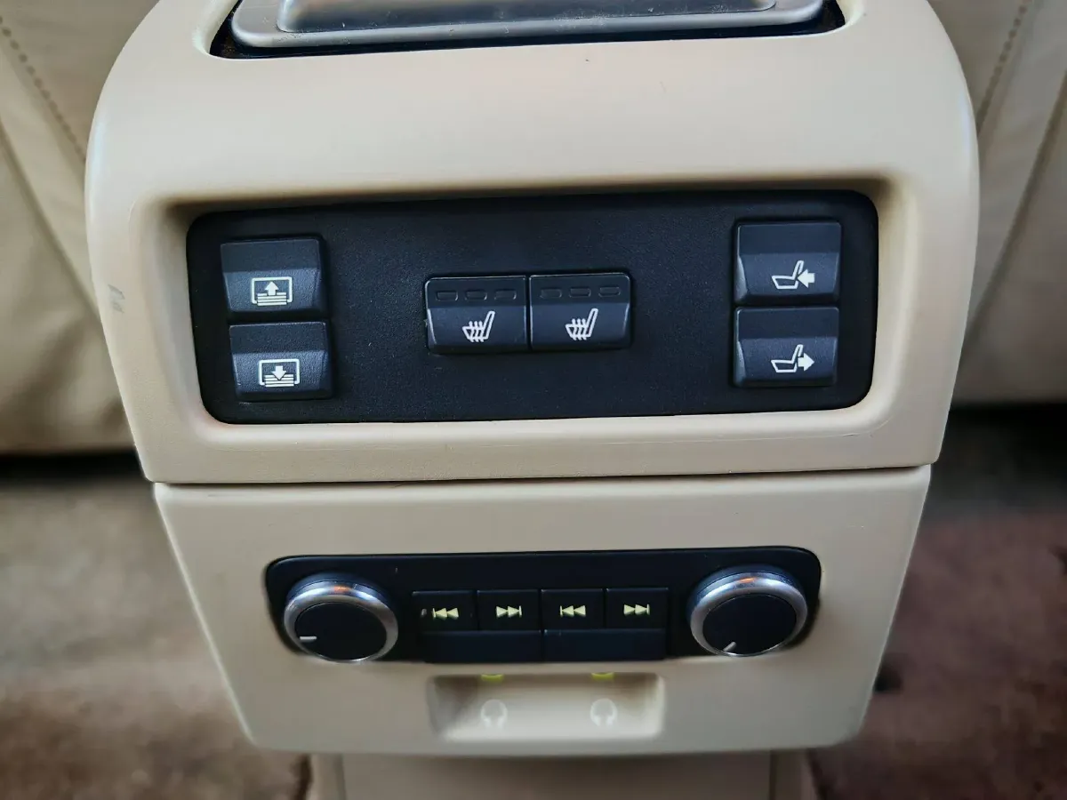 2009 Volvo S80L 3.0T 285HP L6 6AT,autocango,china used car exporter,china ev exporter,chinese used car exporter,chinese used ev exporter