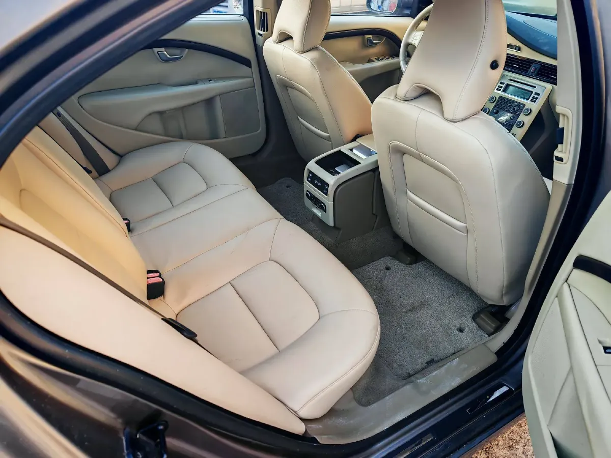 2009 Volvo S80L 3.0T 285HP L6 6AT,autocango,china used car exporter,china ev exporter,chinese used car exporter,chinese used ev exporter
