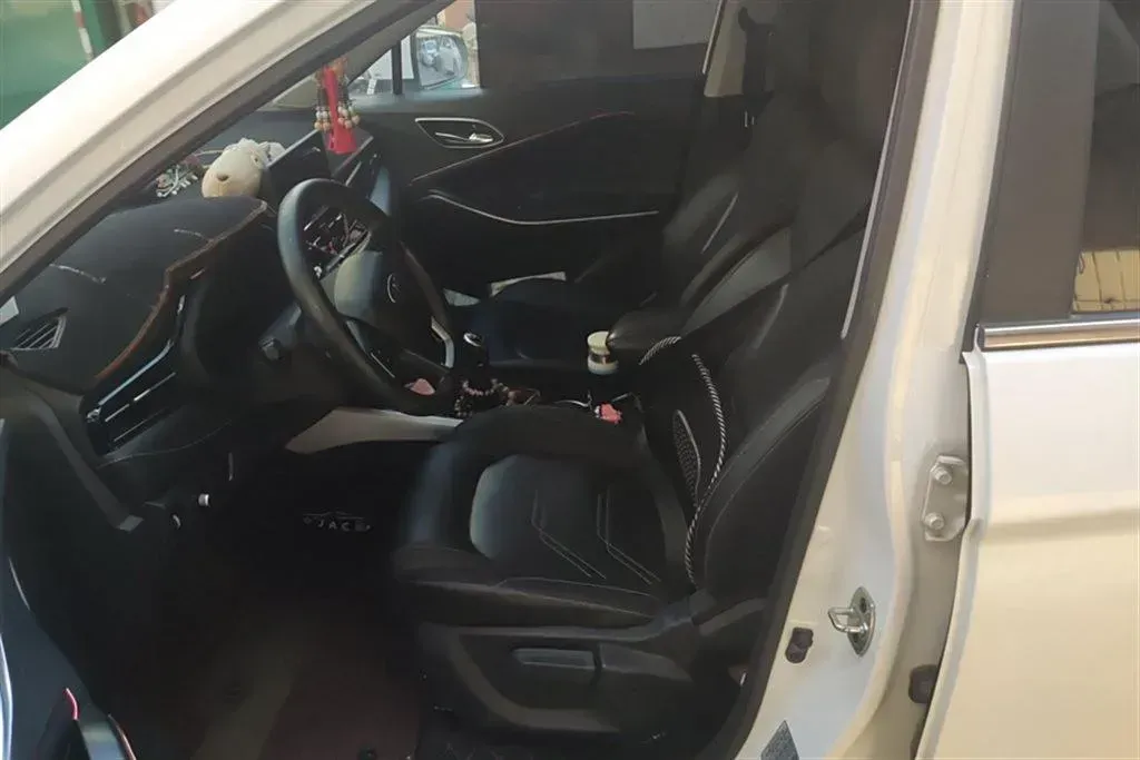 2020 JAC Refine S4 1.5T 150HP L4 6MT,autocango,china used car exporter,china ev exporter,chinese used car exporter,chinese used ev exporter