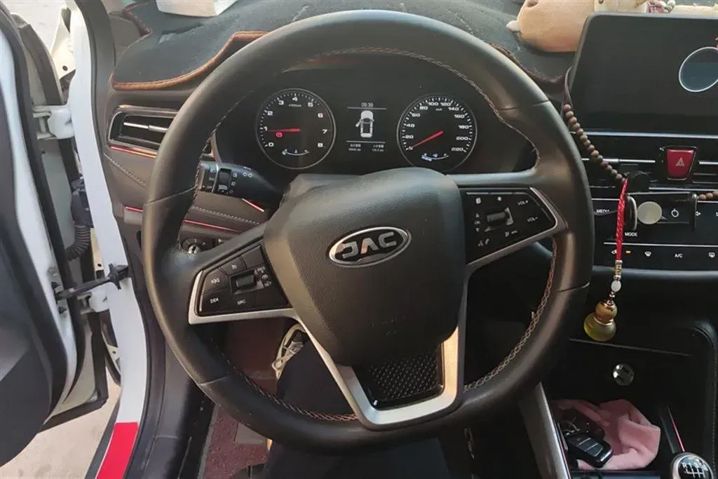 2020 JAC Refine S4 1.5T 150HP L4 6MT,autocango,china used car exporter,china ev exporter,chinese used car exporter,chinese used ev exporter