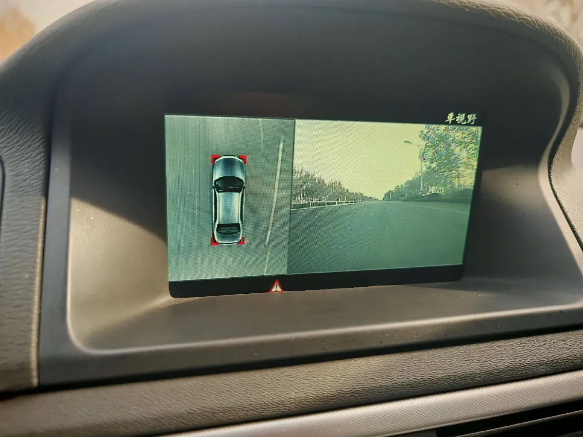 2015 Volvo S80L 2.0T 214HP L5 6AT,autocango,china used car exporter,china ev exporter,chinese used car exporter,chinese used ev exporter