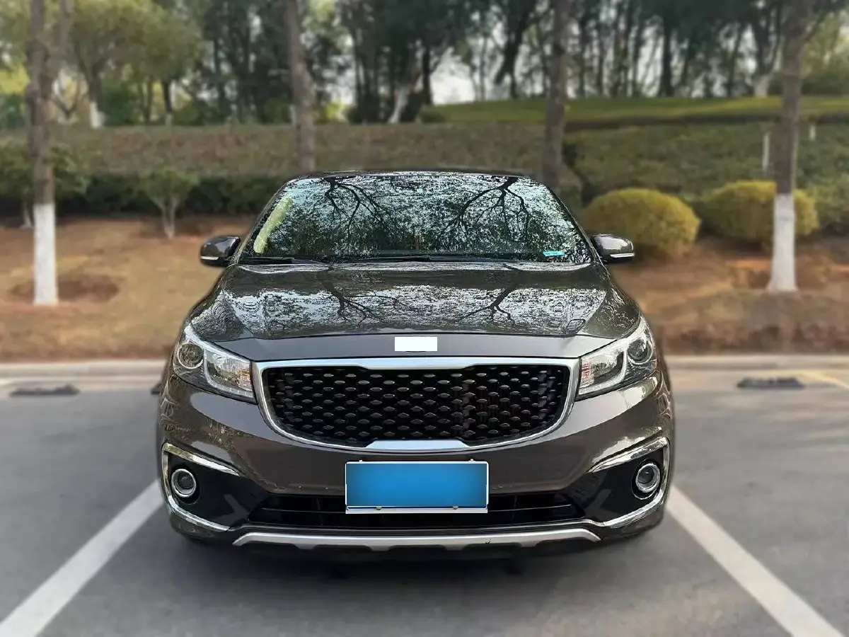 2015 Kia Carnival 2.2T 200HP L4 6AT