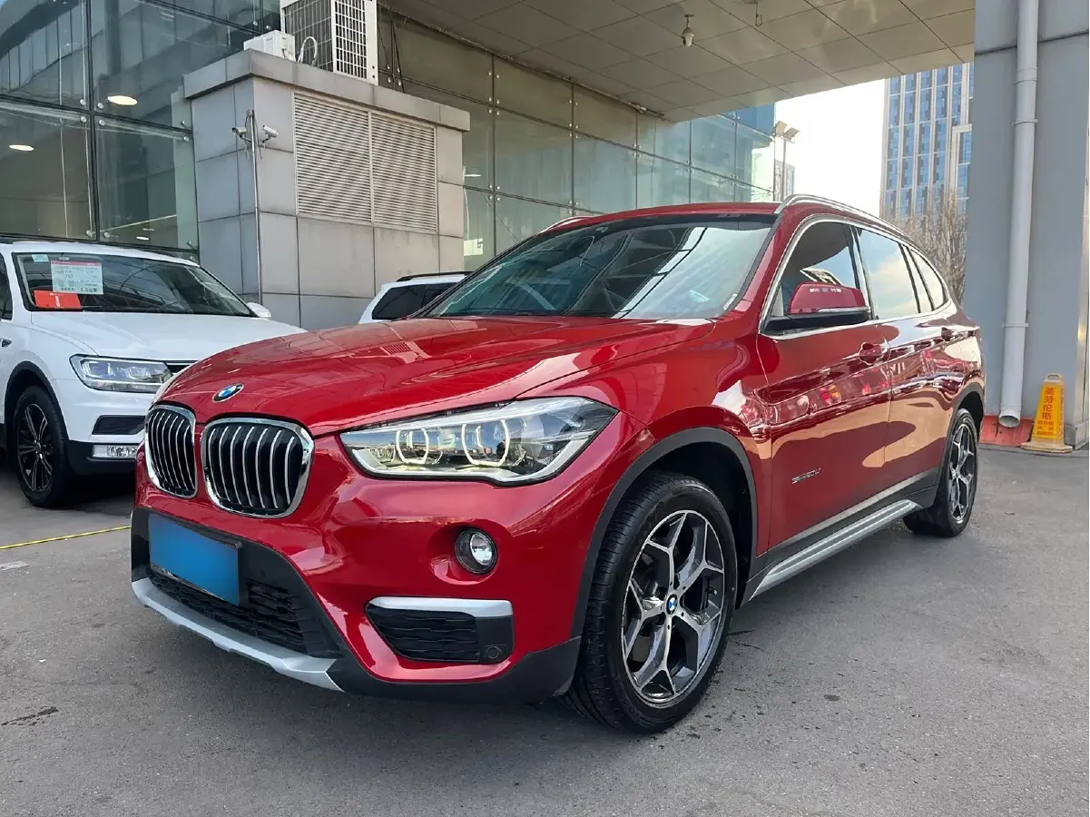 2016 BMW X1 2.0T 192HP L4 8AT