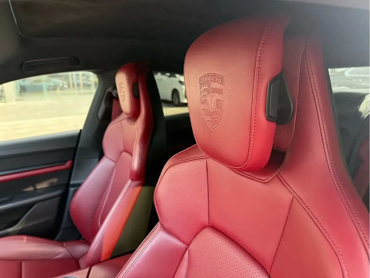 2020 Porsche Taycan 2AT BEV 79.2KWH,autocango,china used car exporter,china ev exporter,chinese used car exporter,chinese used ev exporter