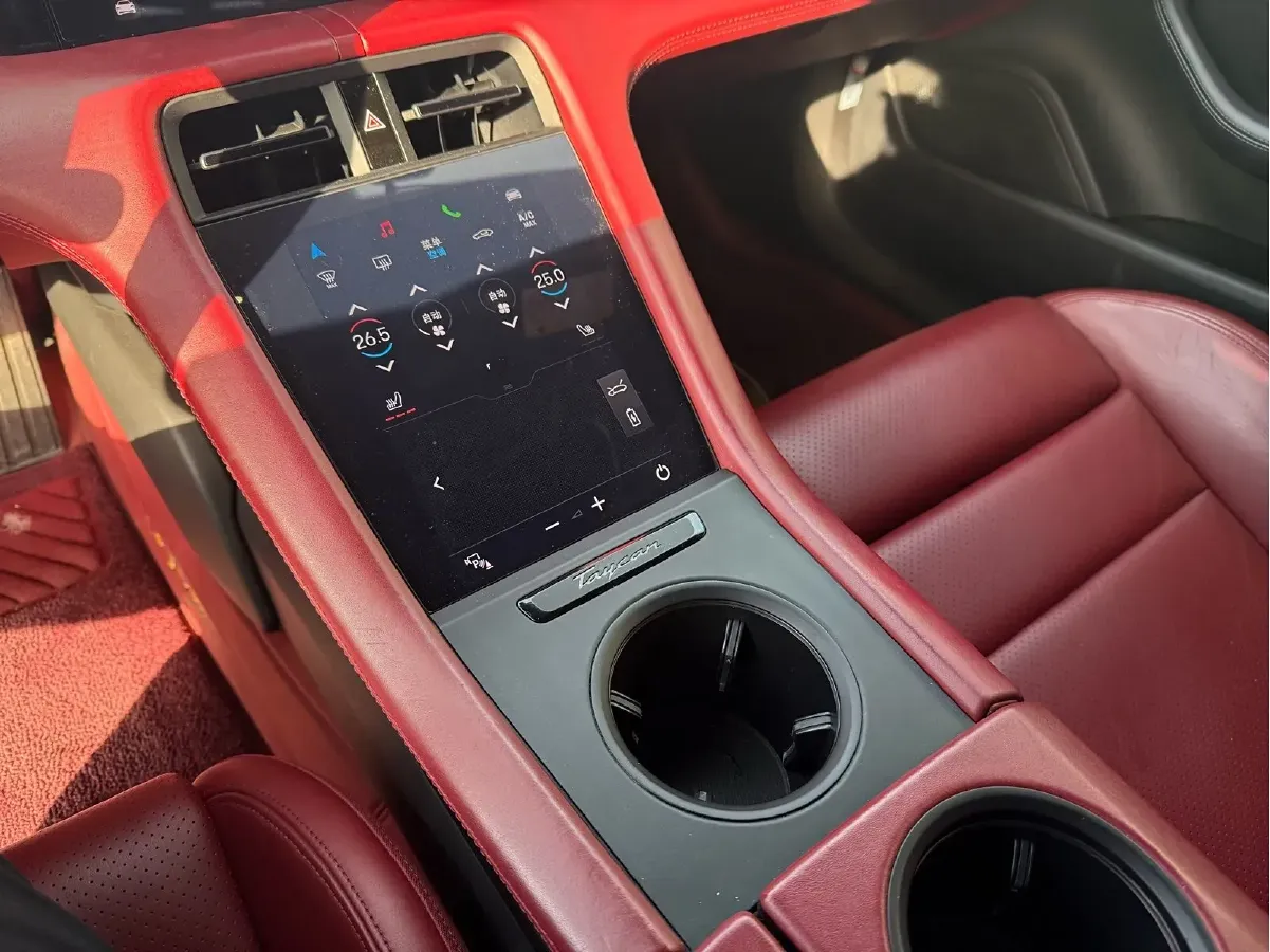 2020 Porsche Taycan 2AT BEV 79.2KWH,autocango,china used car exporter,china ev exporter,chinese used car exporter,chinese used ev exporter