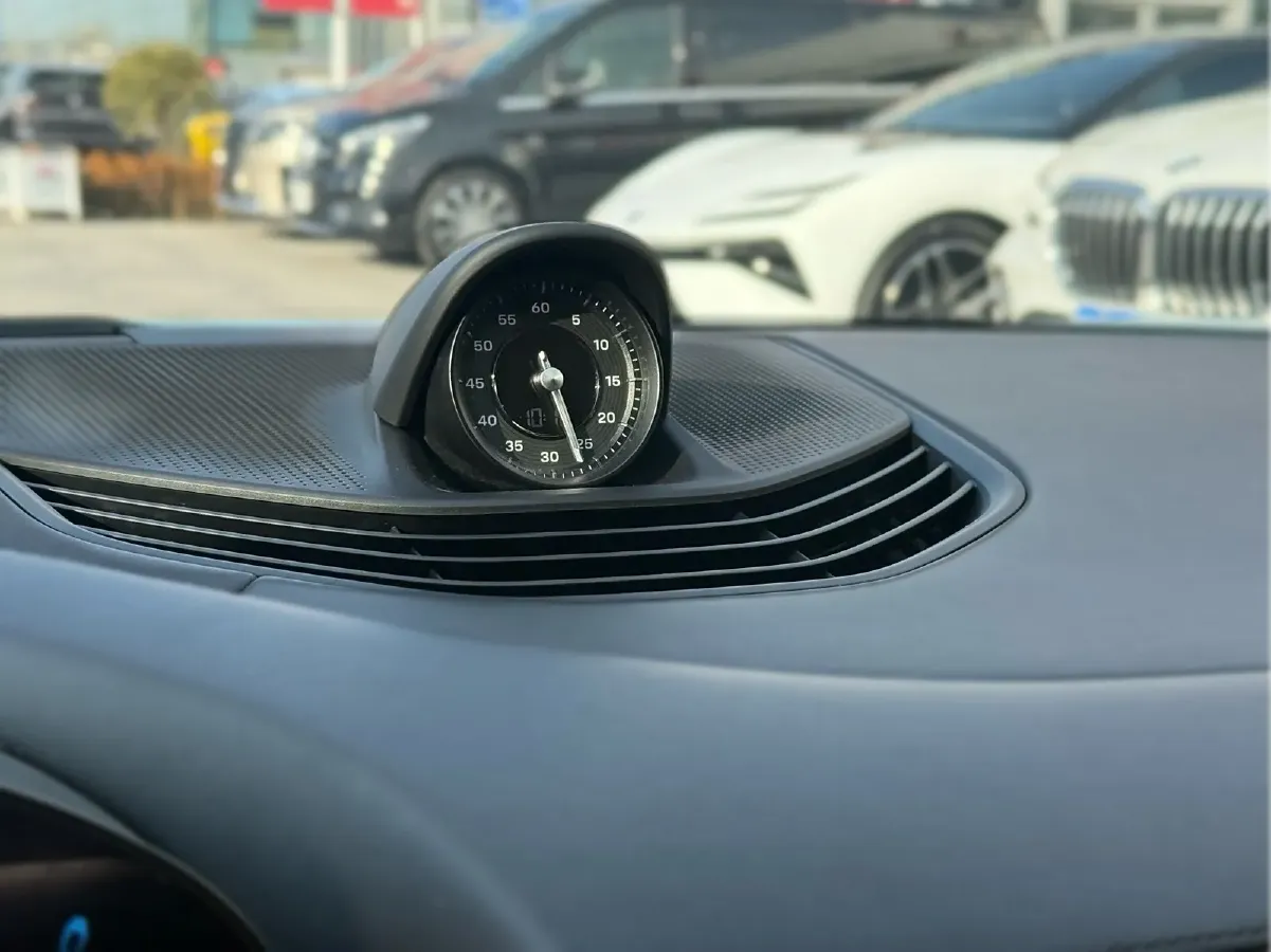 2020 Porsche Taycan 2AT BEV 79.2KWH,autocango,china used car exporter,china ev exporter,chinese used car exporter,chinese used ev exporter