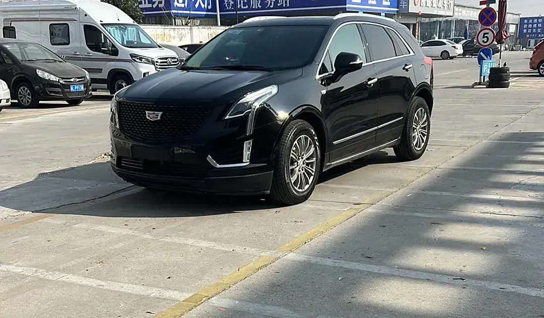 2016 Cadillac XT5 2.0T 269HP L4 8AT 2016 Cadillac XT5 2.0T 269HP L4 8AT