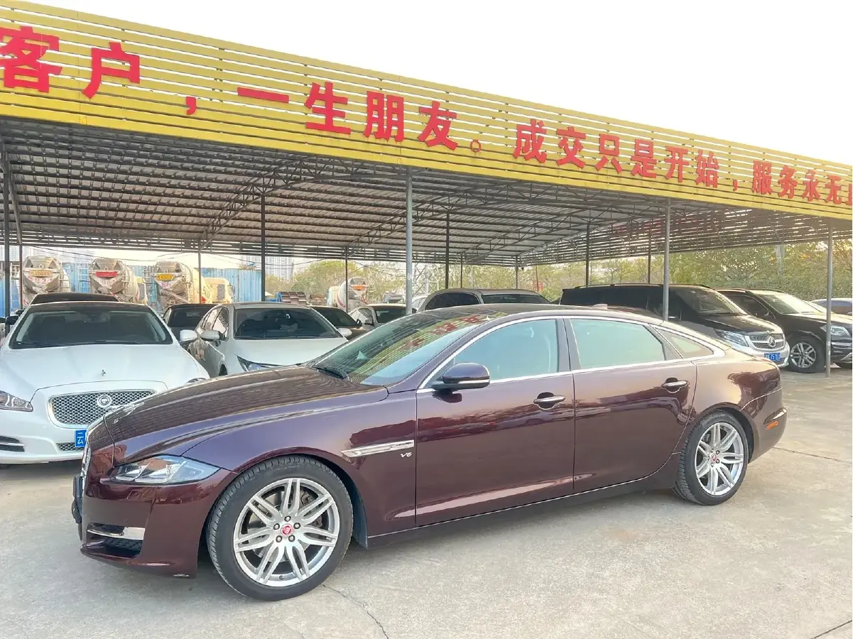 2018 Jaguar XJ 3.0T 340HP V6 8AT