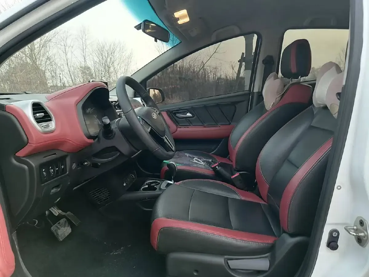 2018 JAC iEV6E BEV 29.2KWH,autocango,china used car exporter,china ev exporter,chinese used car exporter,chinese used ev exporter