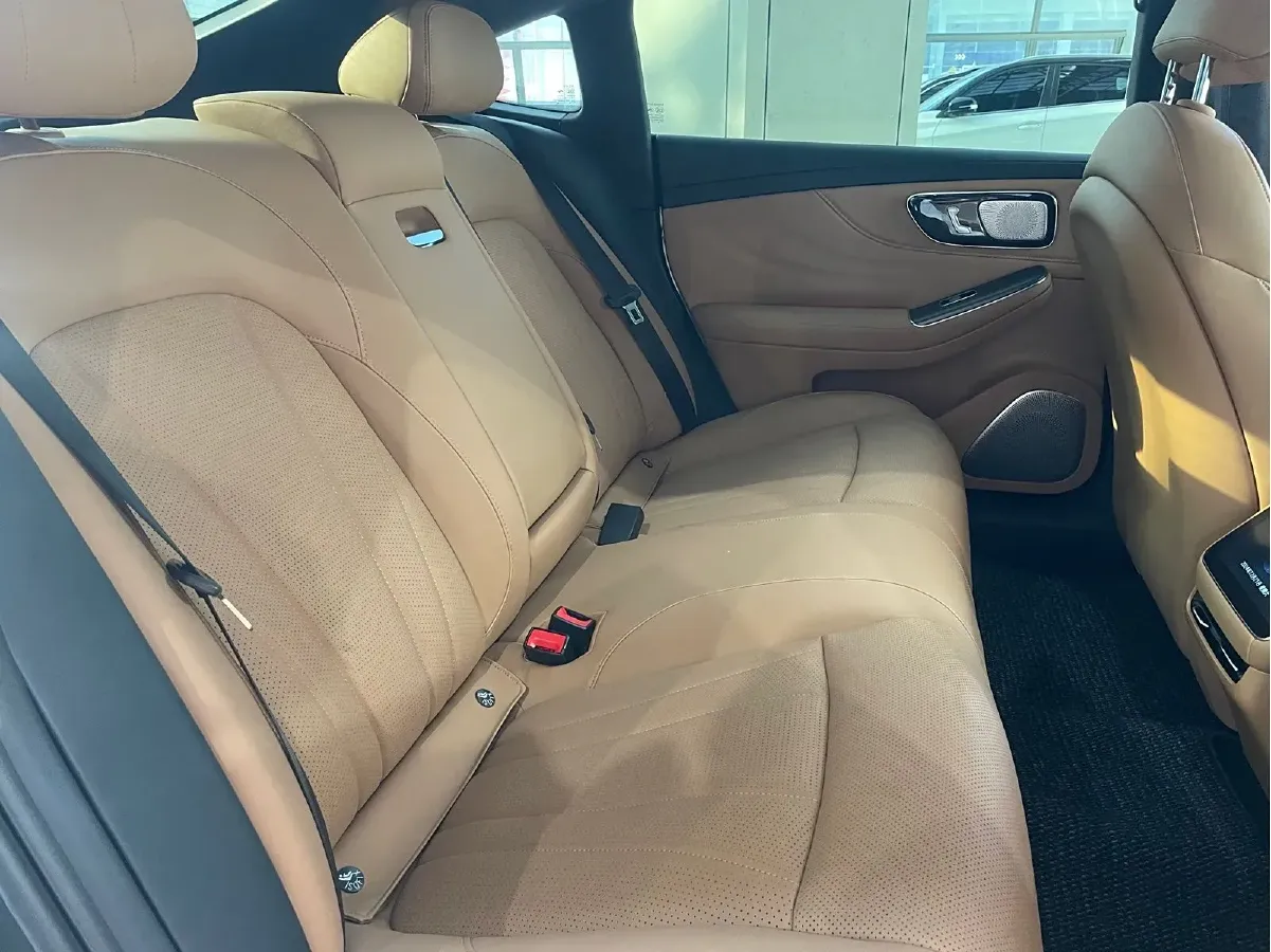 2023 Rising Auto F7 BEV 77KWH,autocango,china used car exporter,china ev exporter,chinese used car exporter,chinese used ev exporter