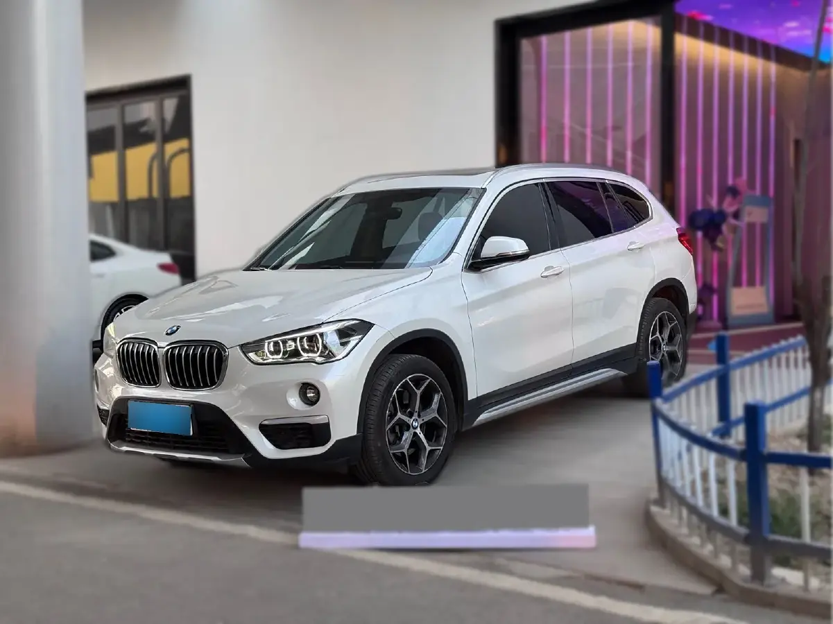 2019 BMW X1 2.0T 192HP L4 8AT