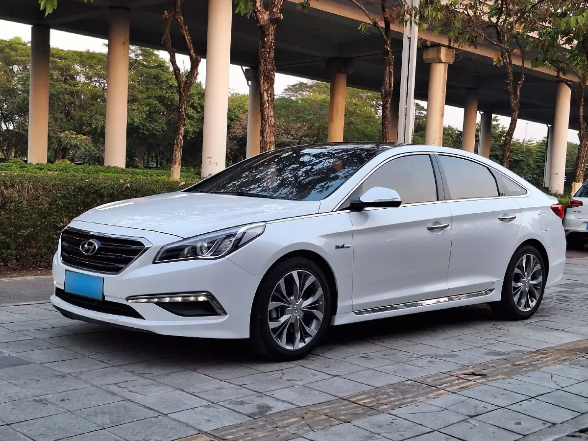 2015 Hyundai Sonata 1.6T 180HP L4 7DCT