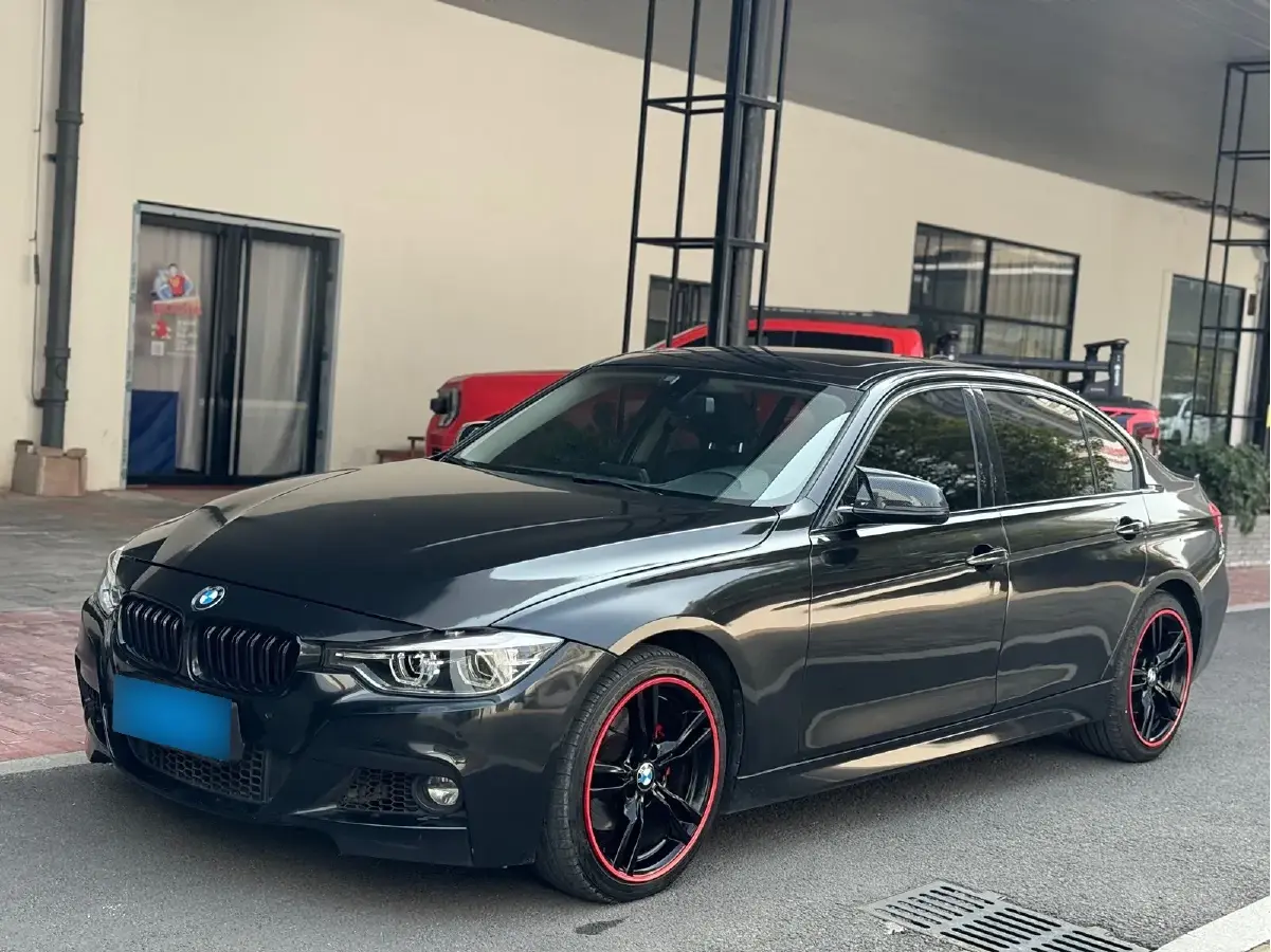 2017 BMW 3 Series 2.0T 184HP L4 8AT