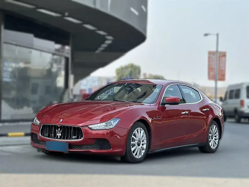 2014 Maserati Ghibli 3.0T 330HP V6 8AT