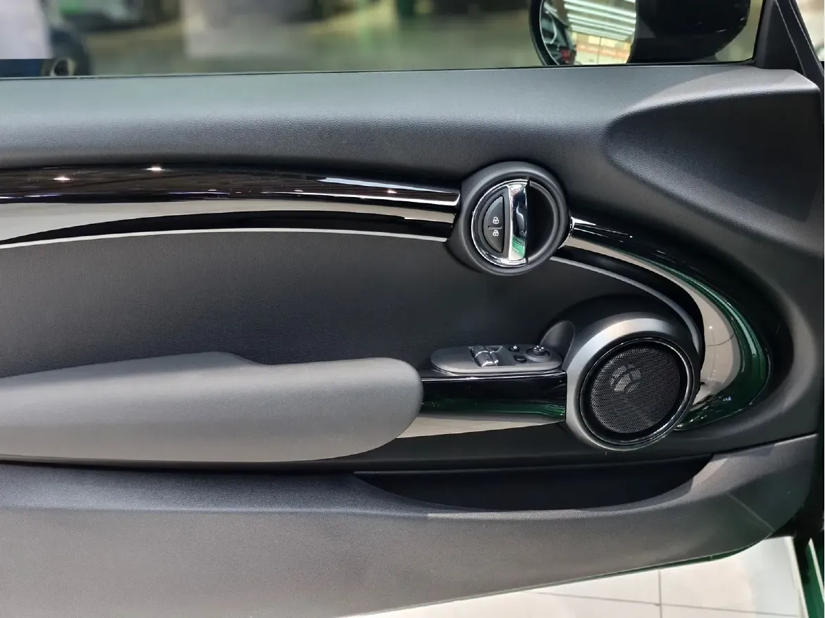 2023 MINI JCW COUNTRYMAN 2.0T 272HP L4 8AT,autocango,china used car exporter,china ev exporter,chinese used car exporter,chinese used ev exporter