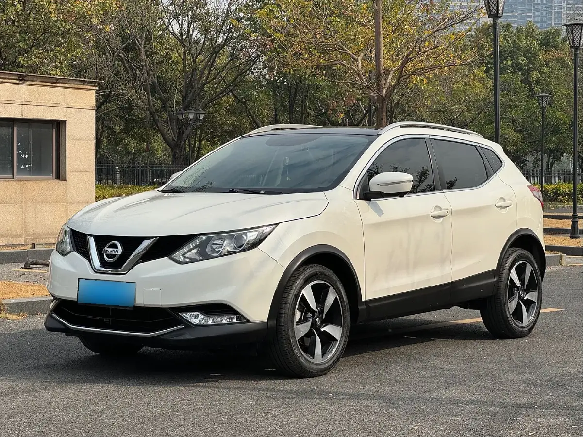 2017 Nissan Qashqai 2.0L 150HP L4 CVT