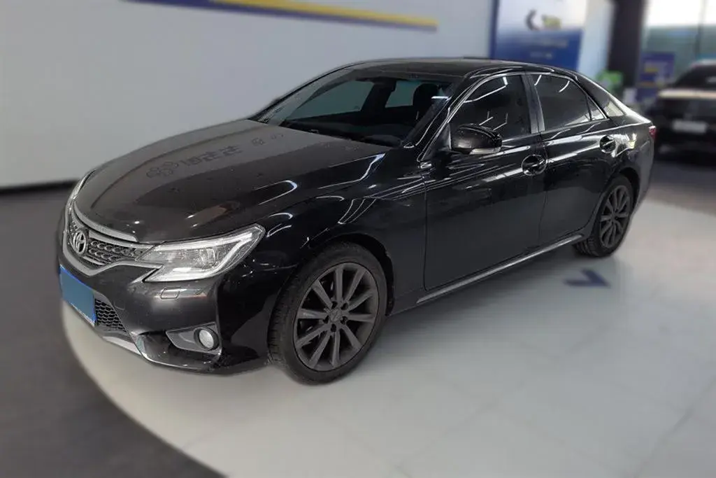 2013 Toyota Reiz 2.5L 193HP V6 6AT