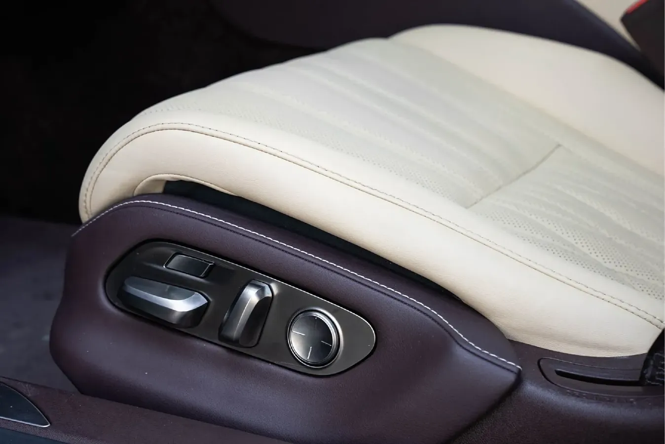 2018 Lexus LS 3.5L 316HP V6 10AT,autocango,china used car exporter,china ev exporter,chinese used car exporter,chinese used ev exporter