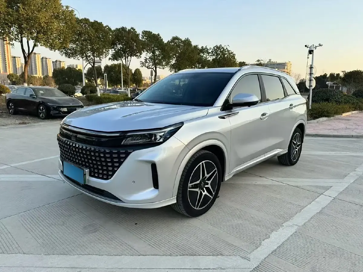 2023 LanDian E5 1.5L 110HP L4 E-CVT PHEV 17.52KWH