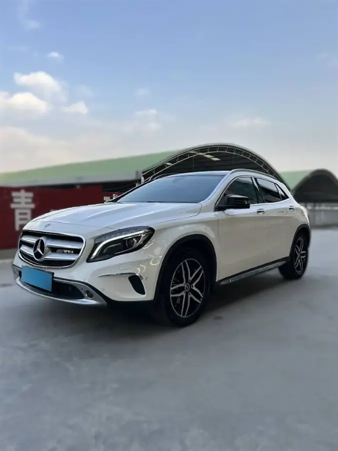 2017 Mercedes-Benz GLA Class 1.6T 156HP L4 7DCT