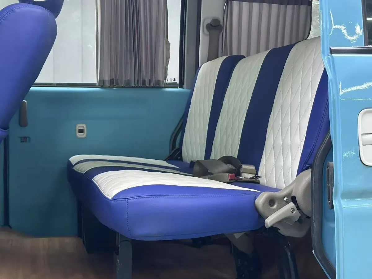 2010 Suzuki Landy 1.2L 95HP L4 5MT,autocango,china used car exporter,china ev exporter,chinese used car exporter,chinese used ev exporter