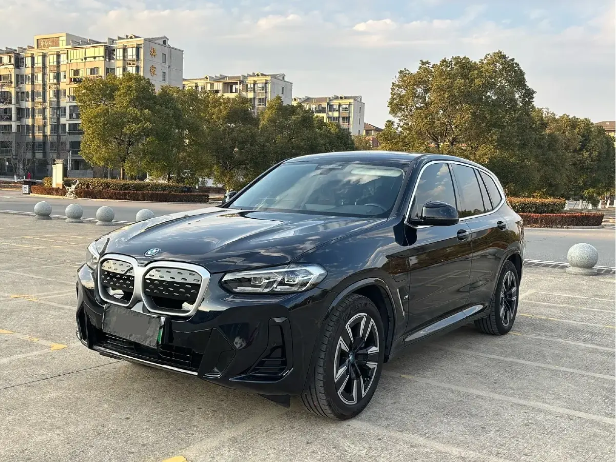 2023 BMW iX3 BEV 80KWH