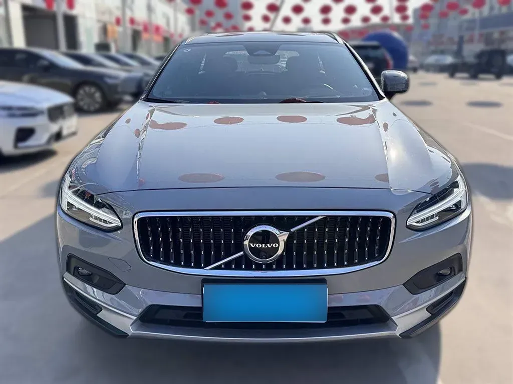 2024 Volvo V90 2.0T 250HP L4 8AT,autocango,china used car exporter,china ev exporter,chinese used car exporter,chinese used ev exporter