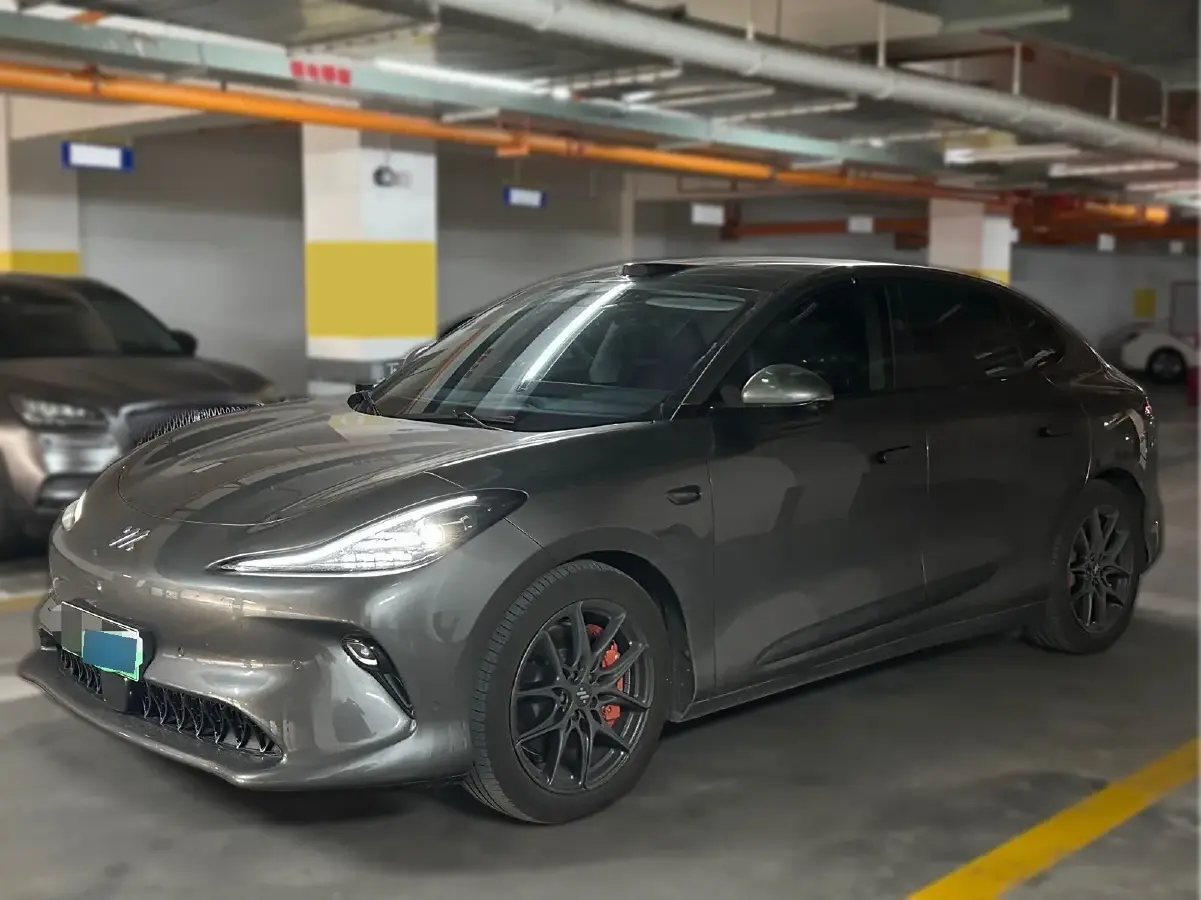 2025 IM LS6 BEV 100KWH