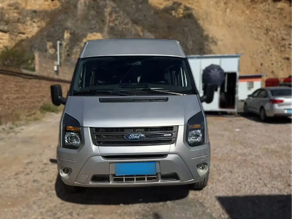 2016 Ford New Era Transit 2.2T 155HP L4 6MT